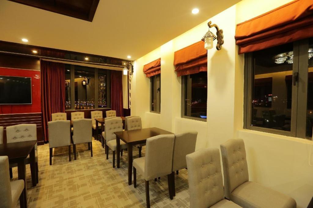 Tuong Minh Hotel Dong Hoi Exterior foto